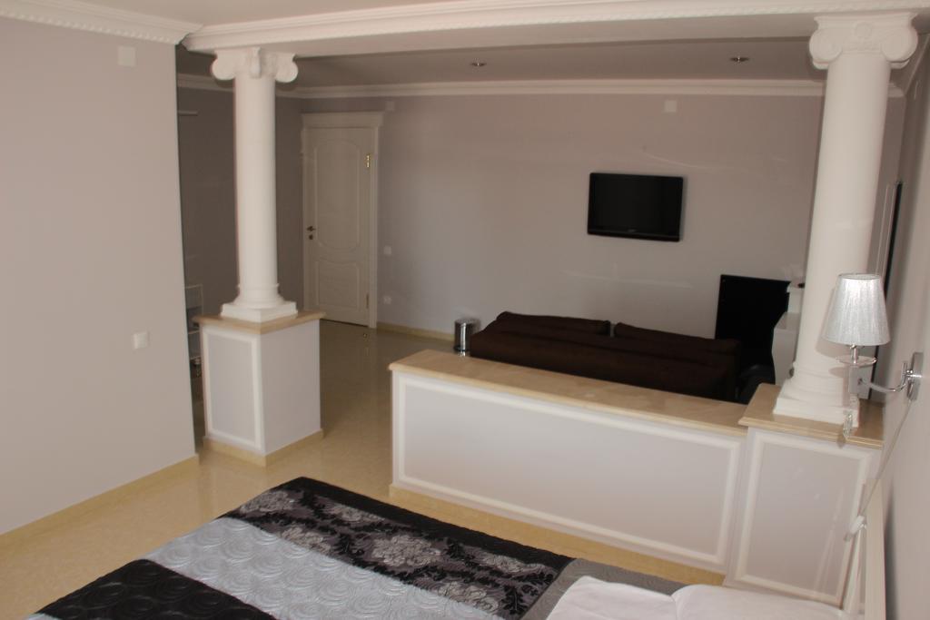 David'S Guest House Кобулети Екстериор снимка